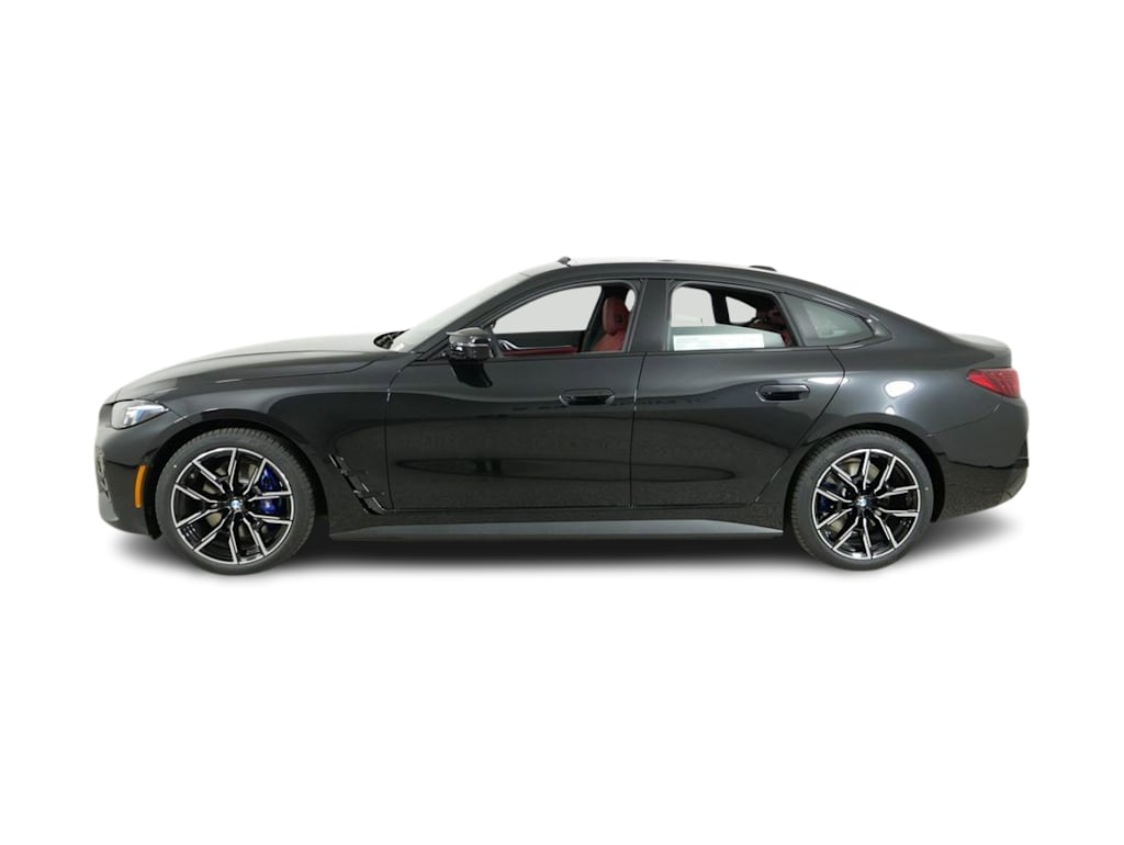 Thumbnail: 2025 BMW i4 - 23