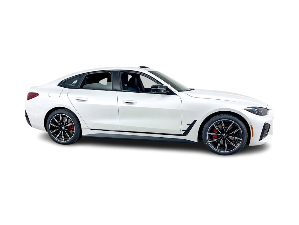 Thumbnail: 2025 BMW i4 - 18