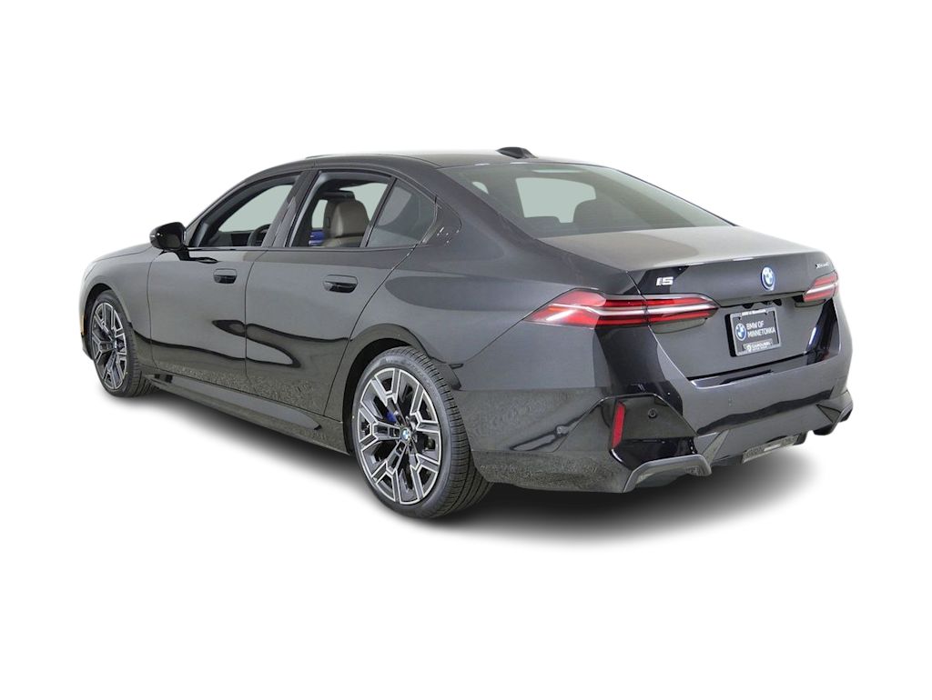 Thumbnail: 2026 BMW i5 - 4