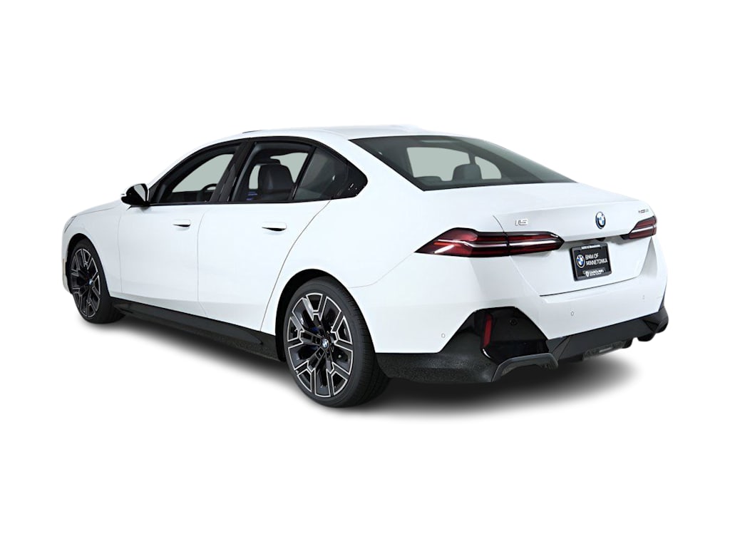 Thumbnail: 2026 BMW i5 - 4