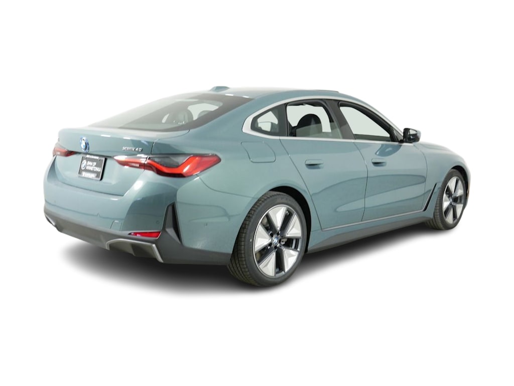 Thumbnail: 2025 BMW i4 - 20