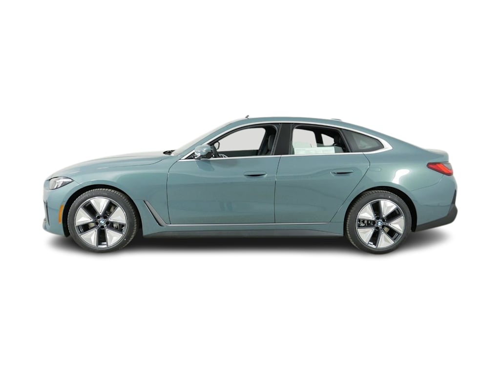 Thumbnail: 2025 BMW i4 - 3