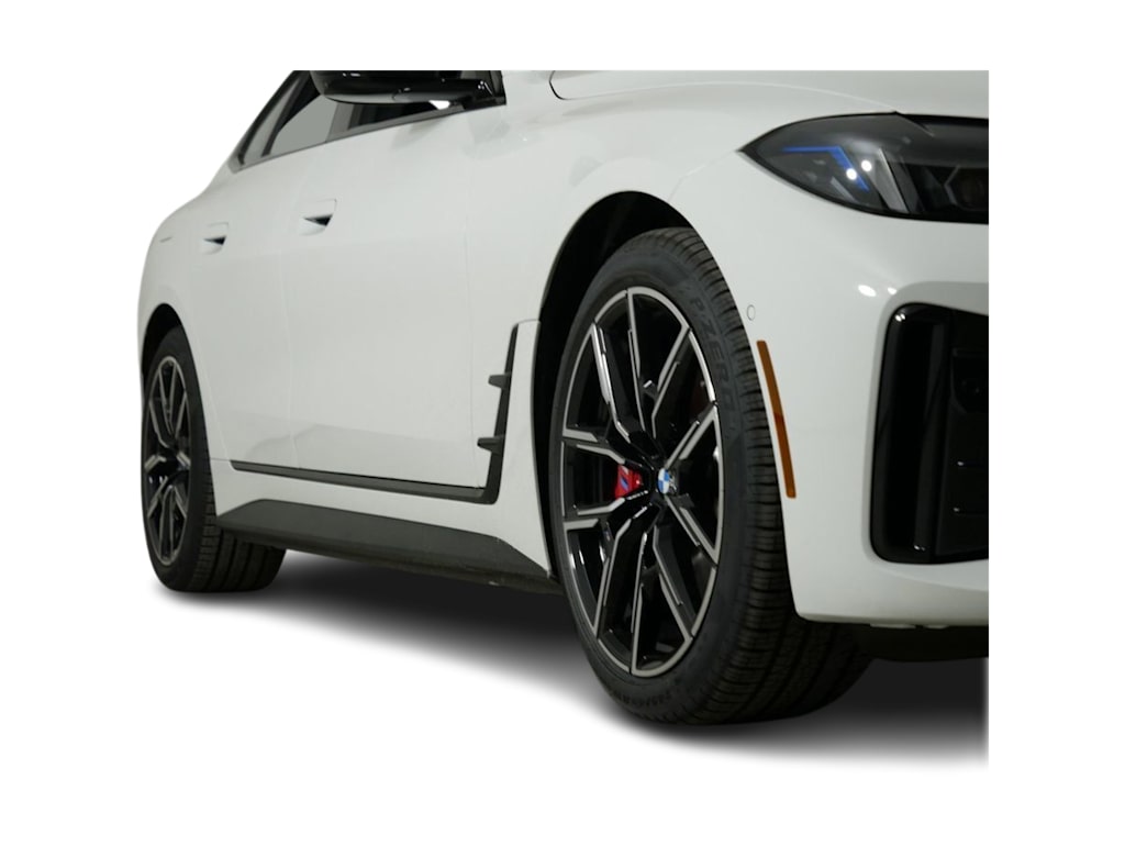 Thumbnail: 2025 BMW i4 - 19