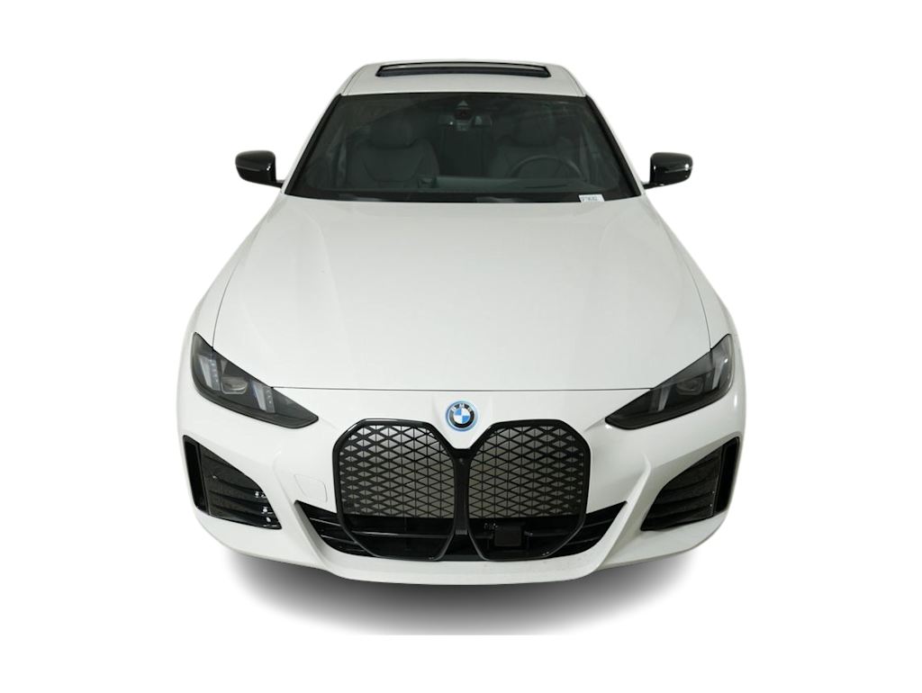 Thumbnail: 2025 BMW i4 - 25