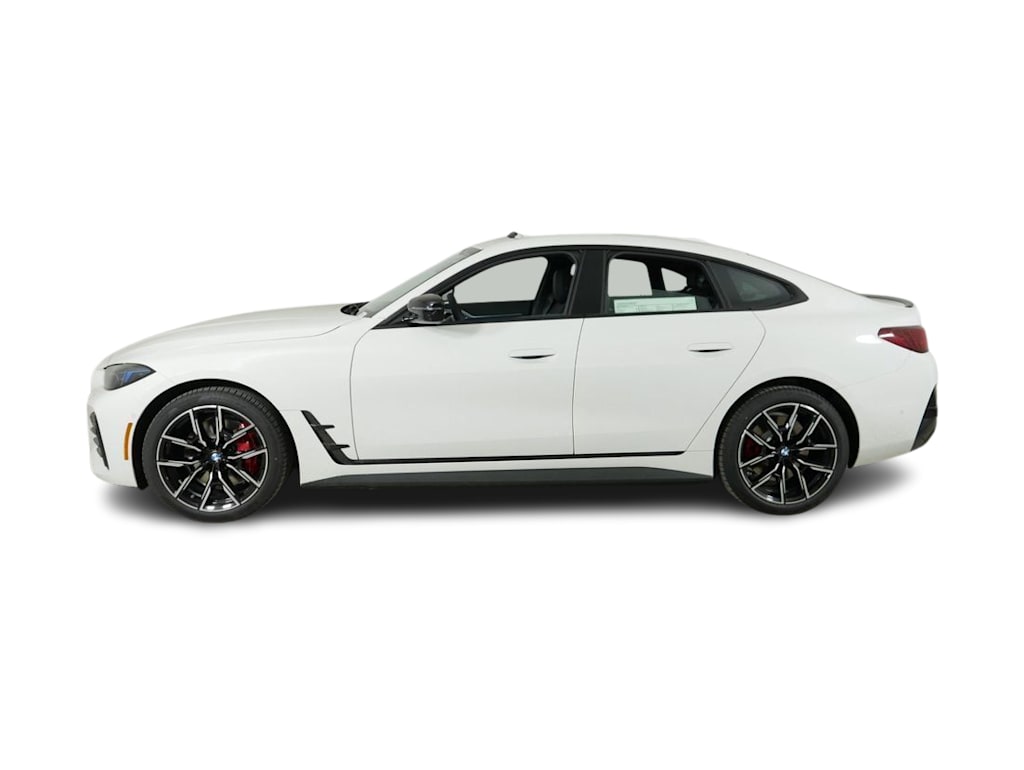 Thumbnail: 2025 BMW i4 - 24