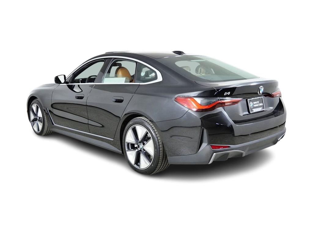 Thumbnail: 2026 BMW i4 - 4