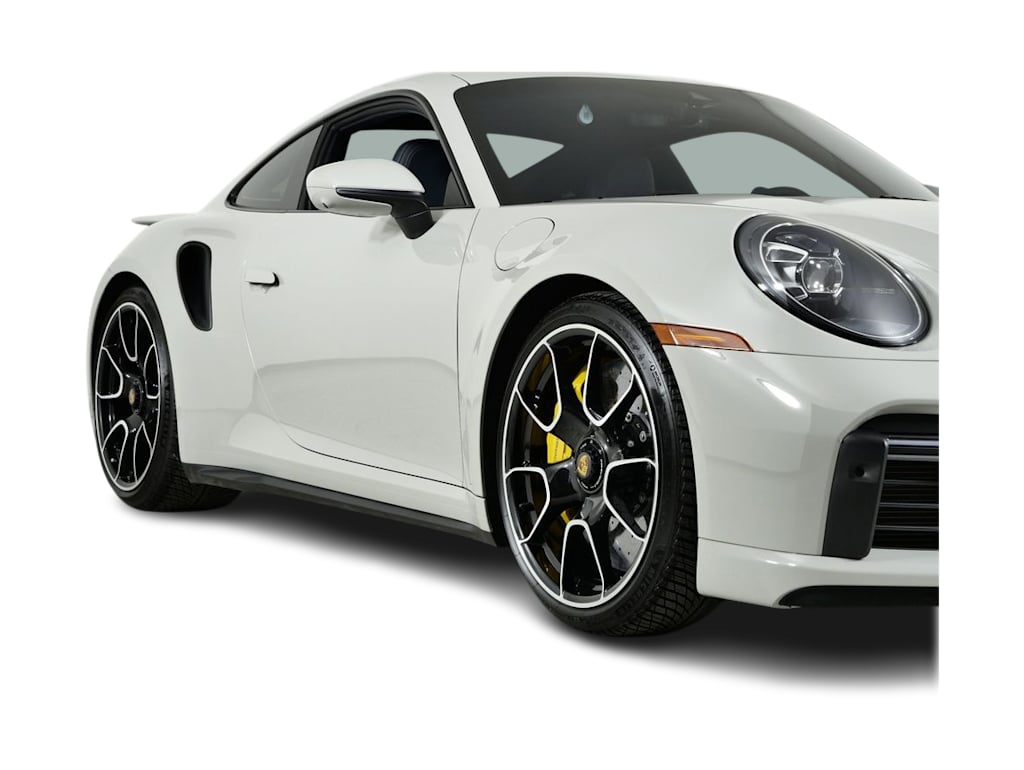 Thumbnail: 2023 Porsche 911 - 17