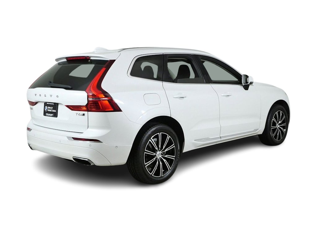 Thumbnail: 2019 Volvo XC60 - 24