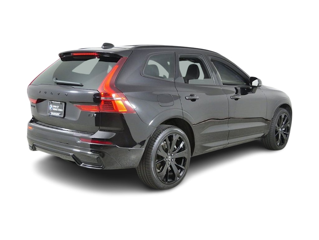 Thumbnail: 2025 Volvo XC60 - 21