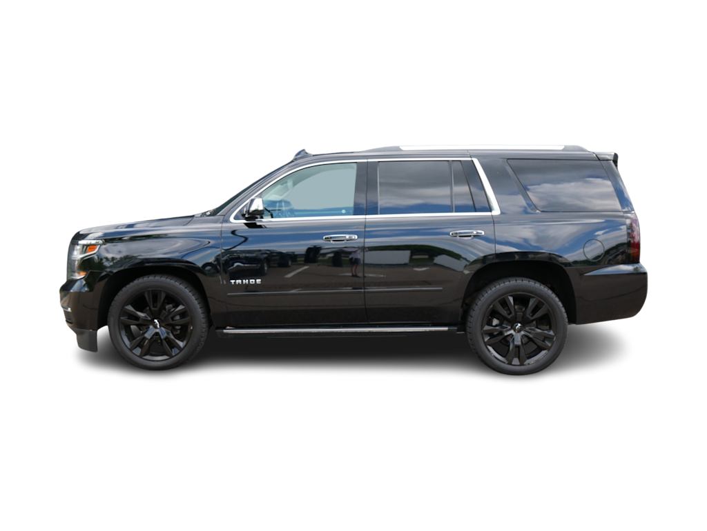 Thumbnail: 2017 Chevrolet Tahoe - 3