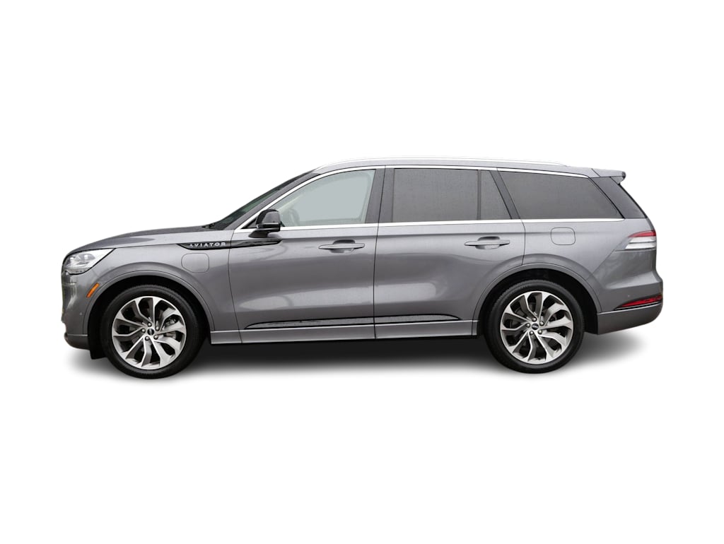 Thumbnail: 2022 Lincoln Aviator - 3