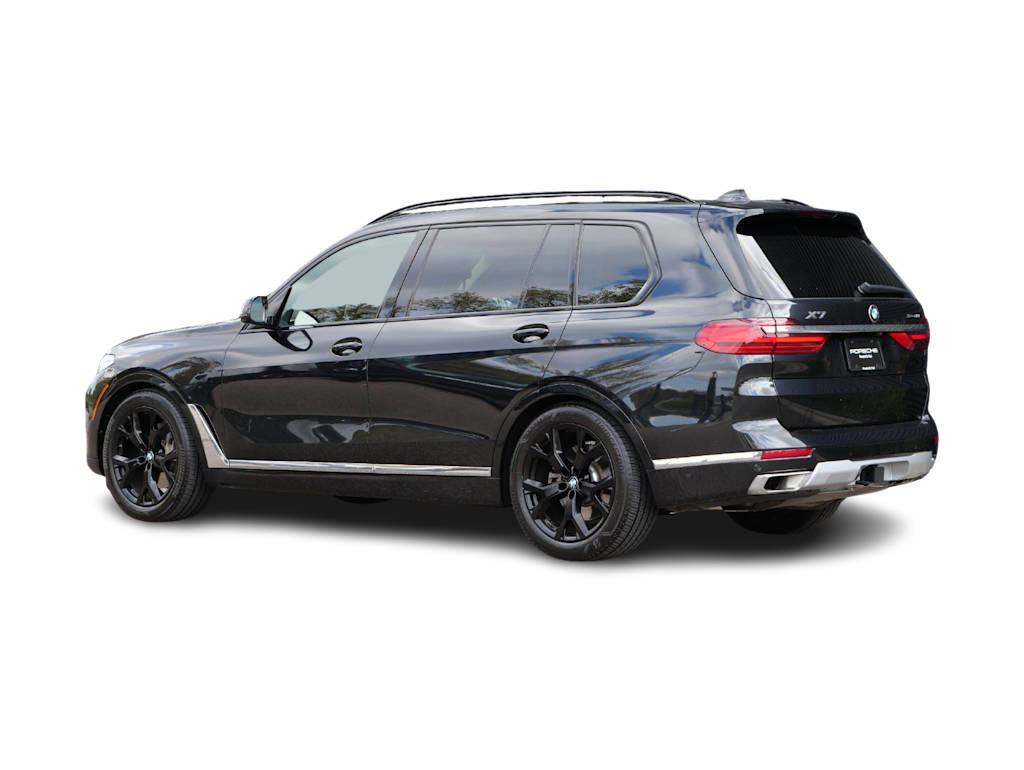 Thumbnail: 2021 BMW X7 - 4