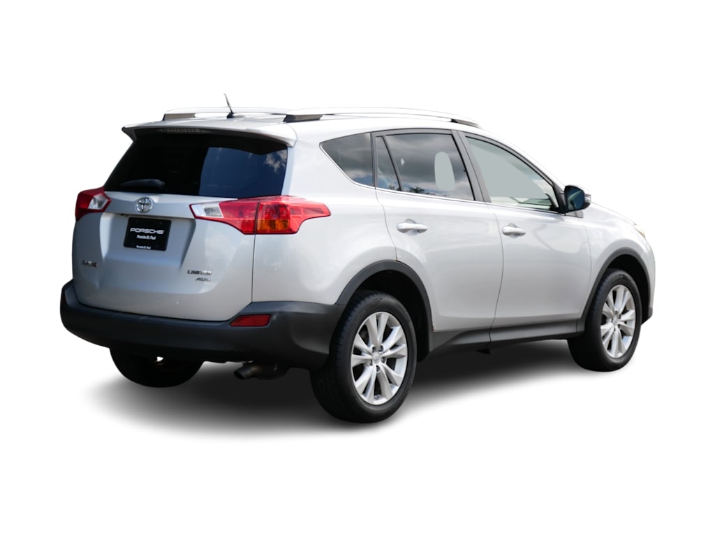 Thumbnail: 2015 Toyota RAV4 - 24