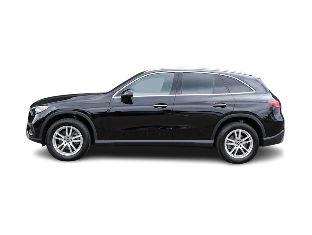 Thumbnail: 2023 Mercedes-Benz GLC - 3