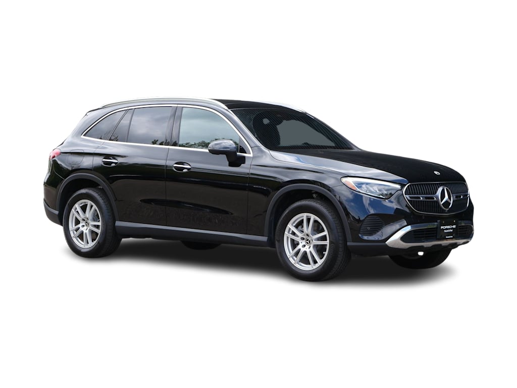 Thumbnail: 2023 Mercedes-Benz GLC - 28
