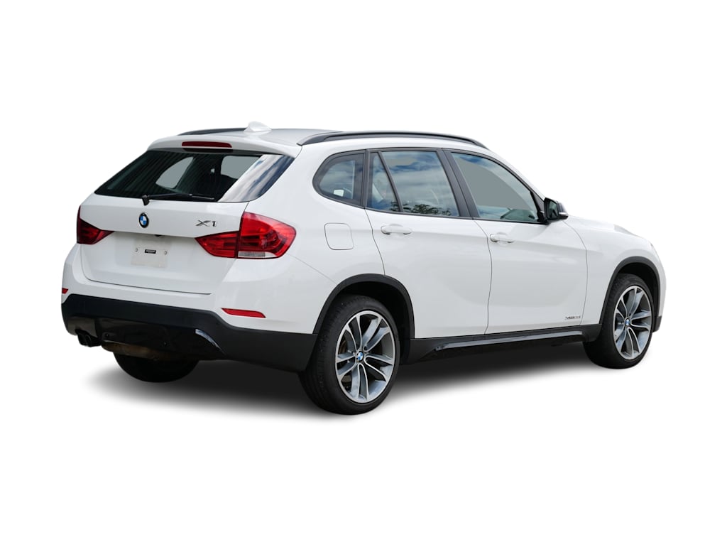 Thumbnail: 2015 BMW X1 - 12