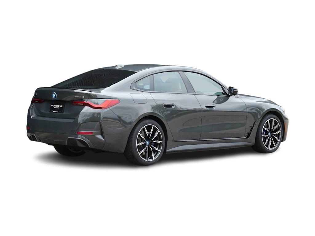 Thumbnail: 2023 BMW i4 - 25