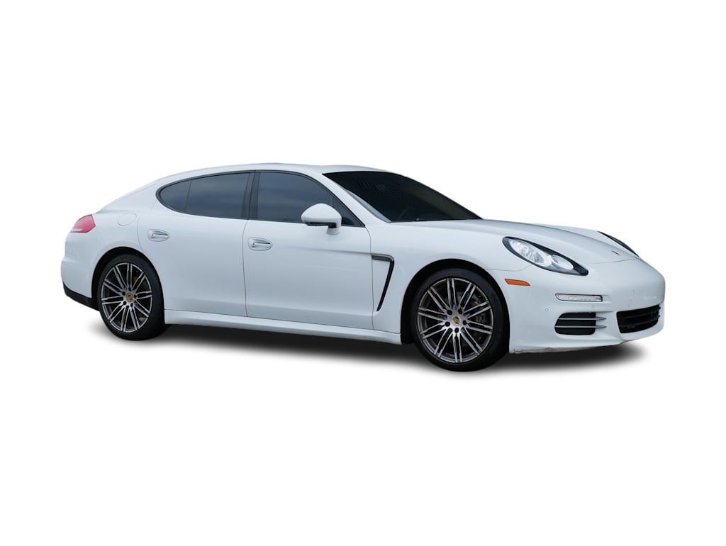 Thumbnail: 2016 Porsche Panamera - 31