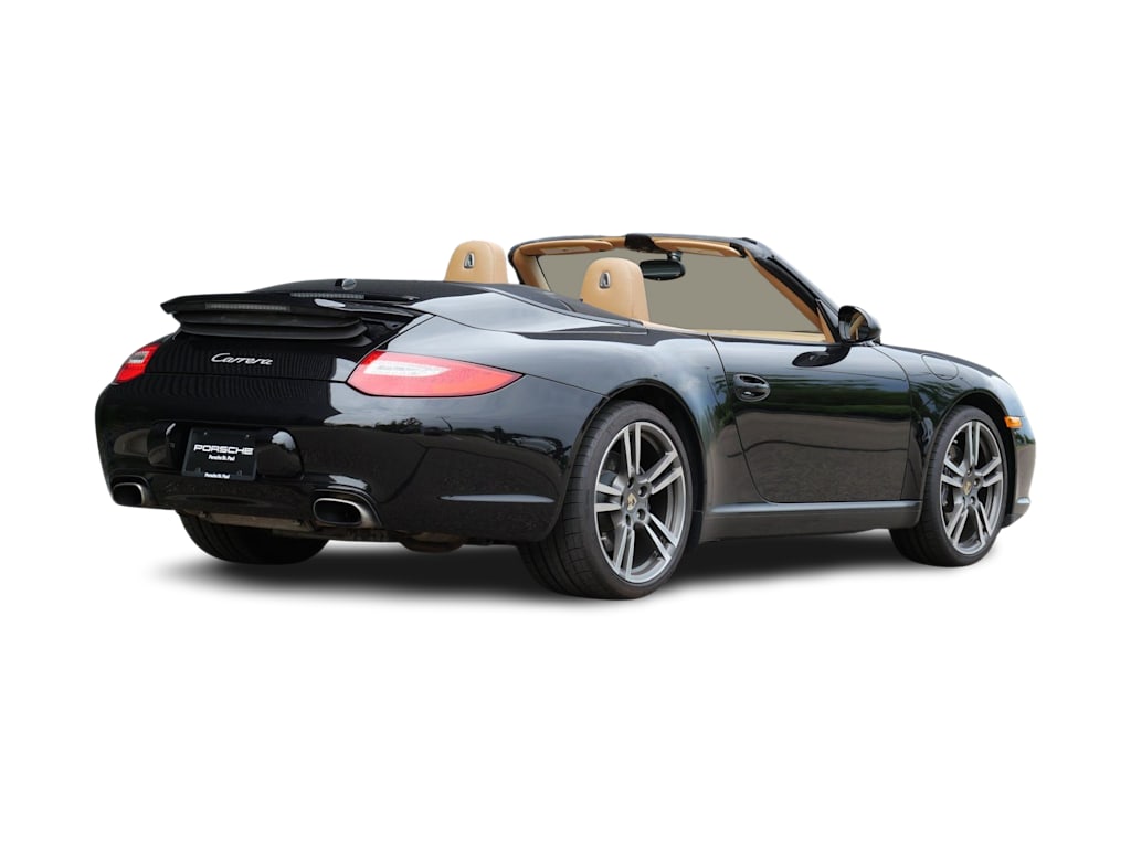 Thumbnail: 2011 Porsche 911 - 25