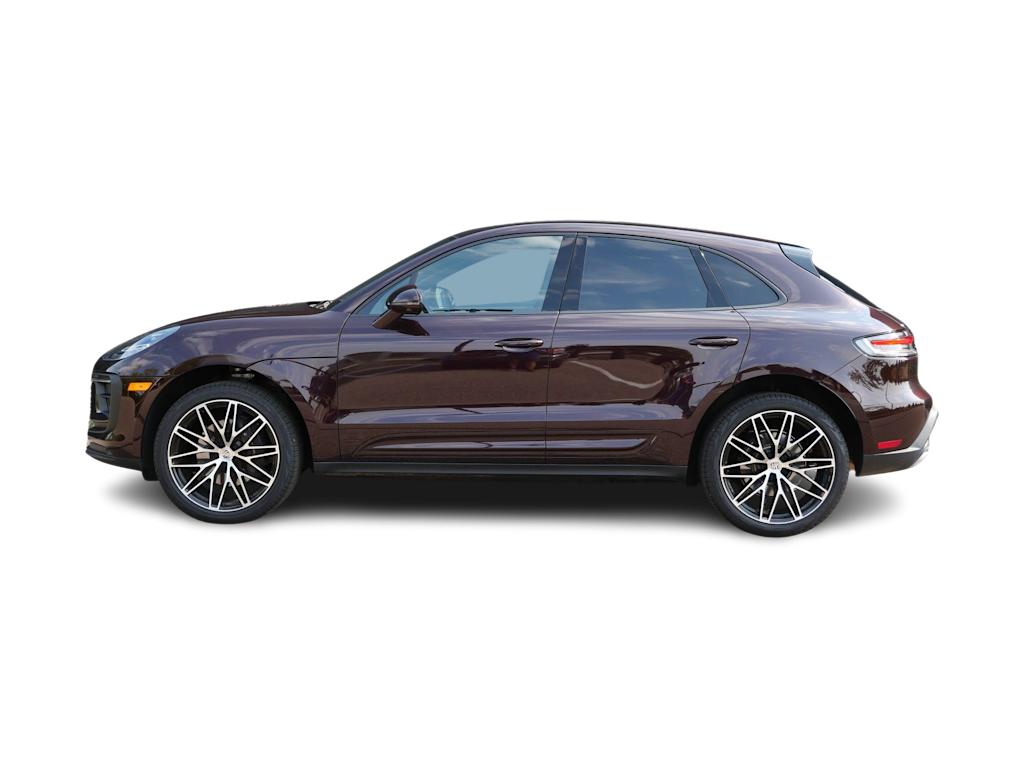 Thumbnail: 2026 Porsche Macan - 3