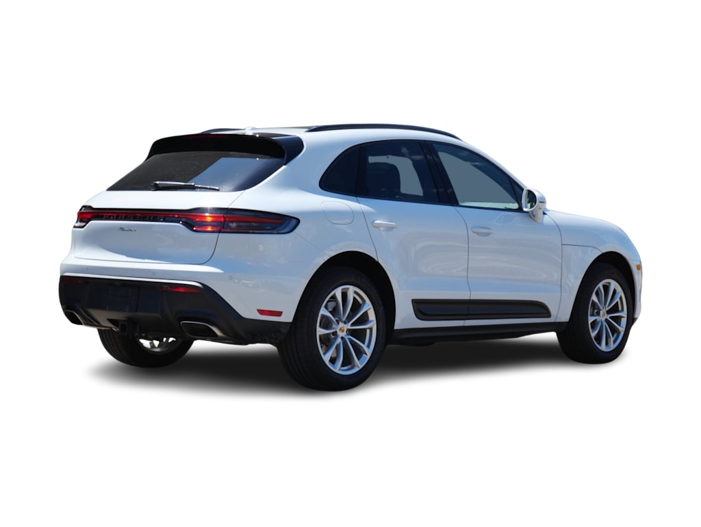 Thumbnail: 2025 Porsche Macan - 26