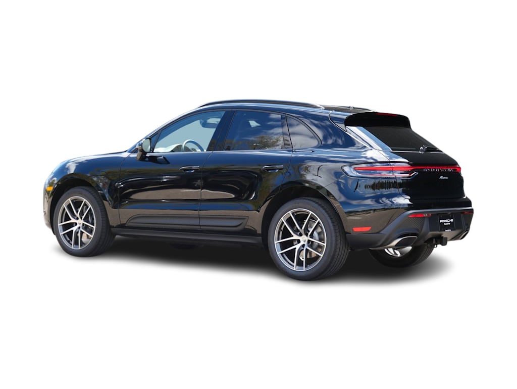 Thumbnail: 2026 Porsche Macan - 4