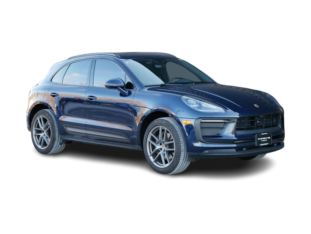 2023 Porsche Macan T 26