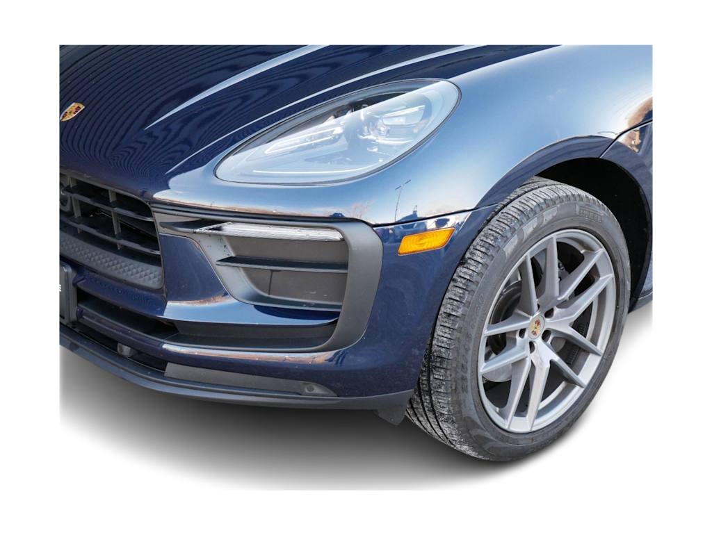 2023 Porsche Macan T 13