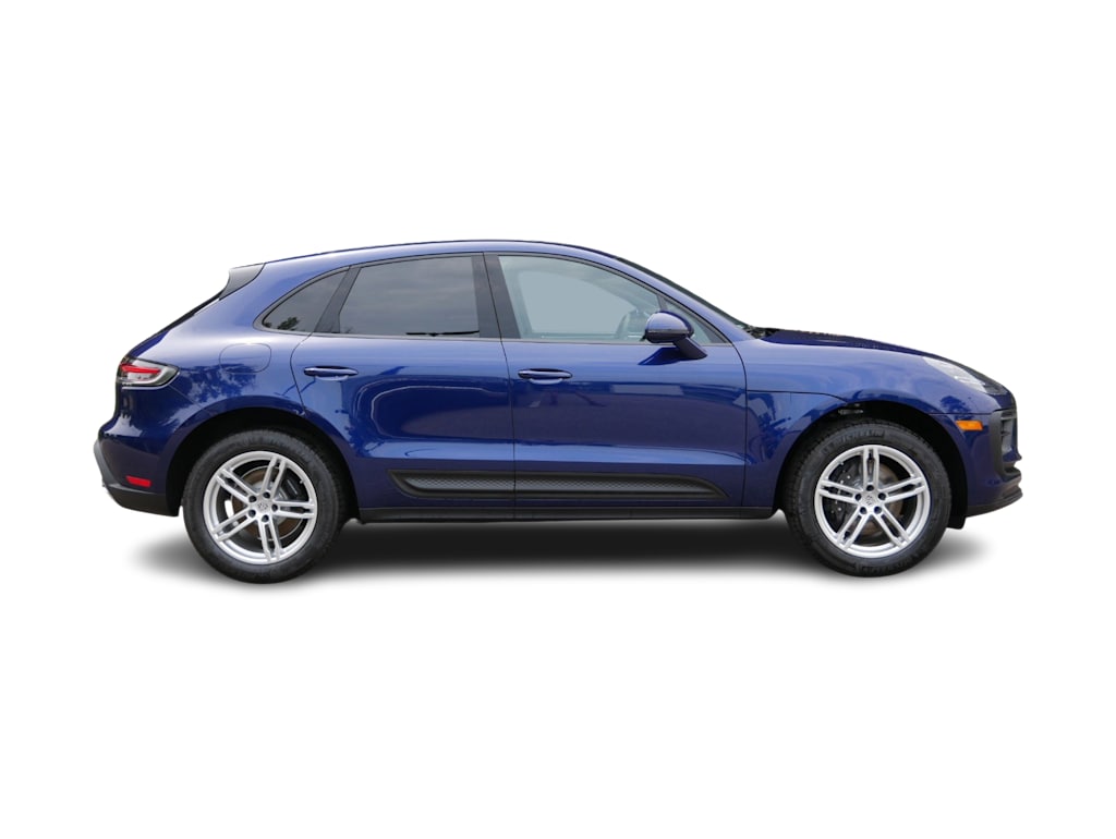 Thumbnail: 2024 Porsche Macan - 14