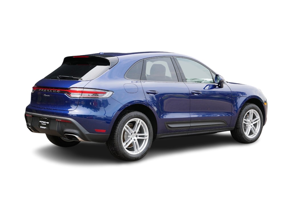 Thumbnail: 2024 Porsche Macan - 13