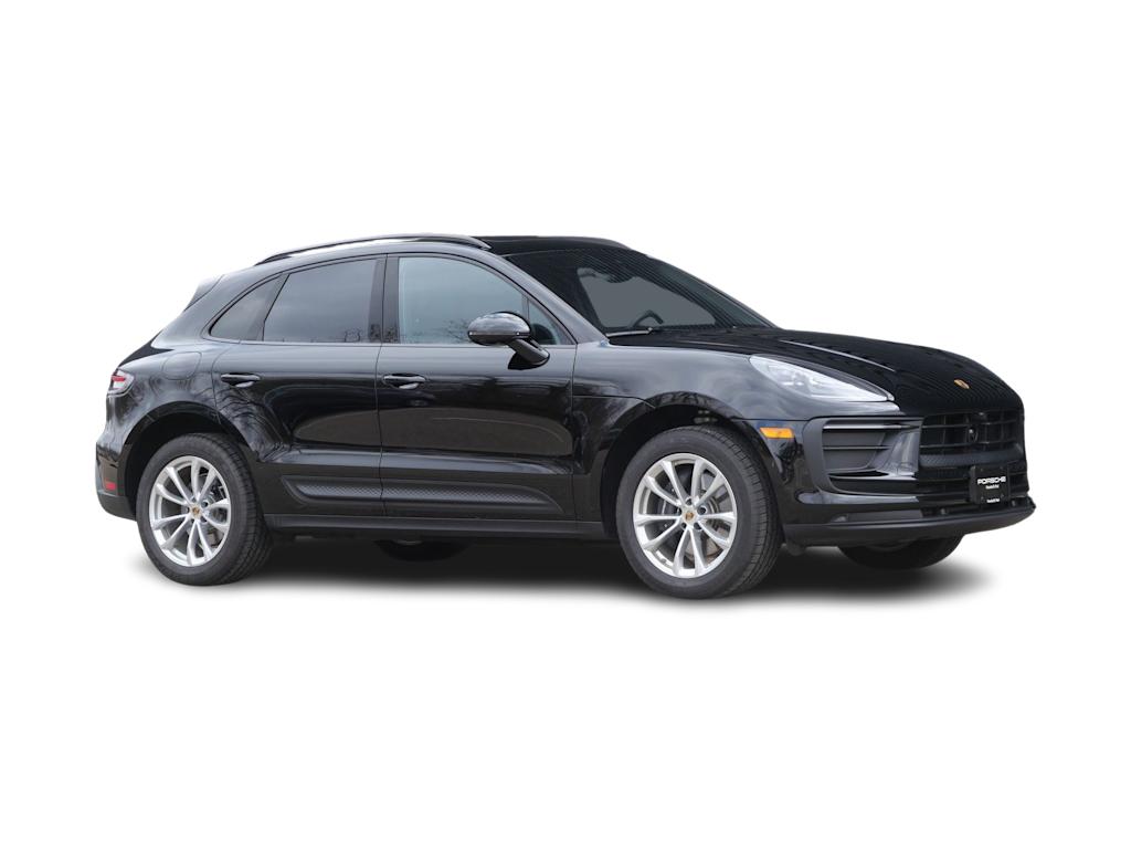 Thumbnail: 2026 Porsche Macan - 26