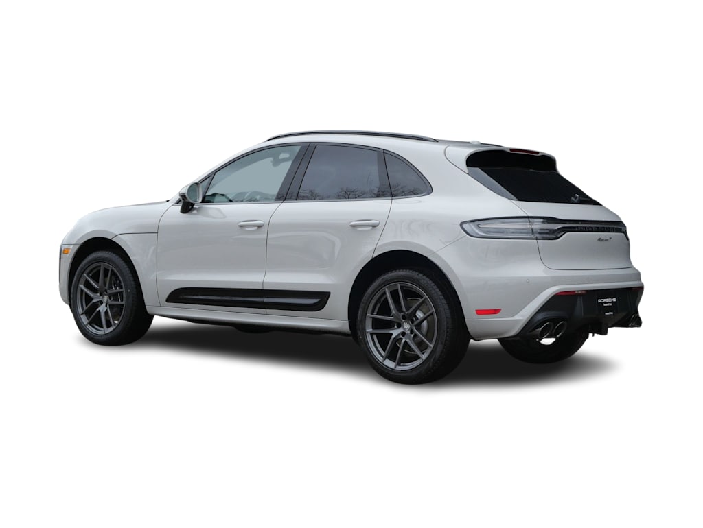 Thumbnail: 2026 Porsche Macan - 4