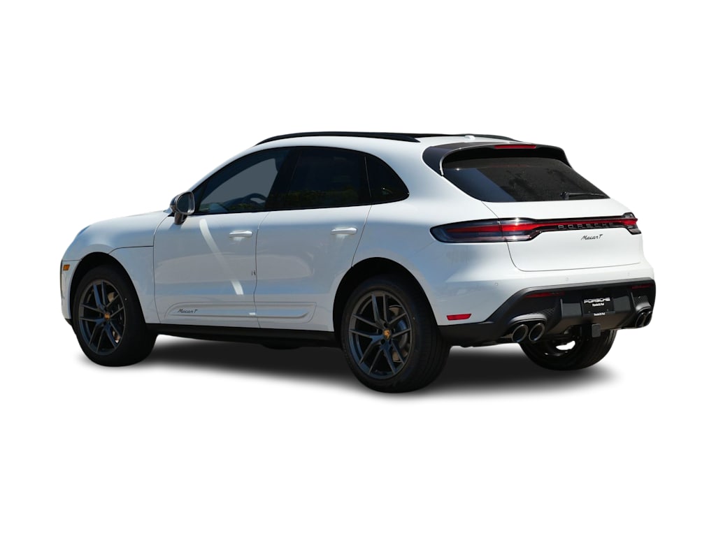 Thumbnail: 2026 Porsche Macan - 4