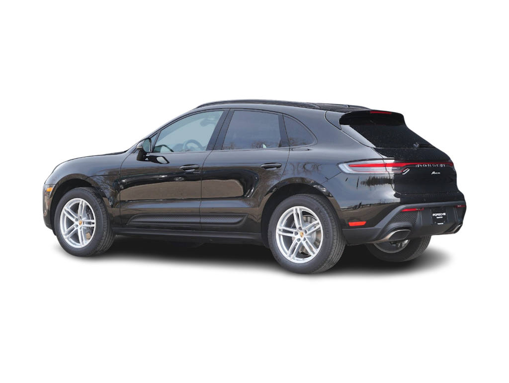 Thumbnail: 2026 Porsche Macan - 10