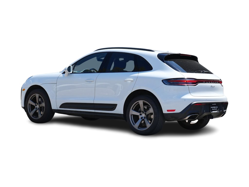 Thumbnail: 2025 Porsche Macan - 4