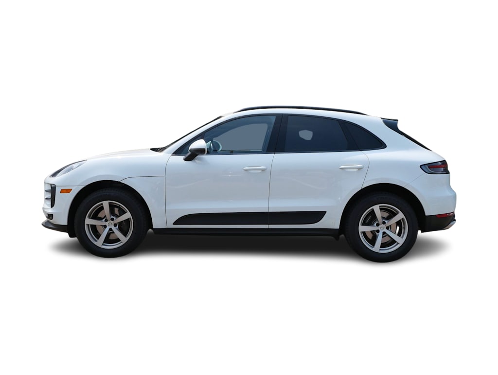 Thumbnail: 2020 Porsche Macan - 3