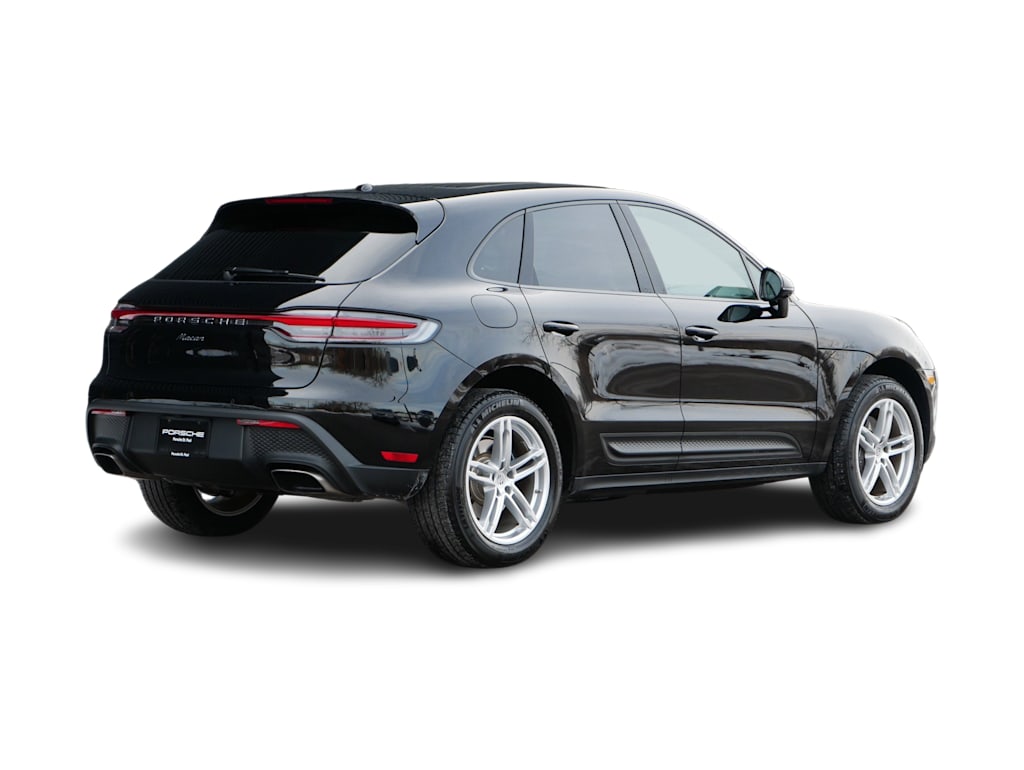 Thumbnail: 2025 Porsche Macan - 24