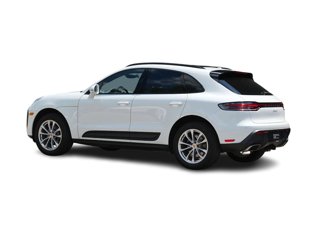 Thumbnail: 2025 Porsche Macan - 11