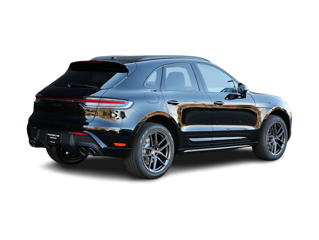 Thumbnail: 2026 Porsche Macan - 24