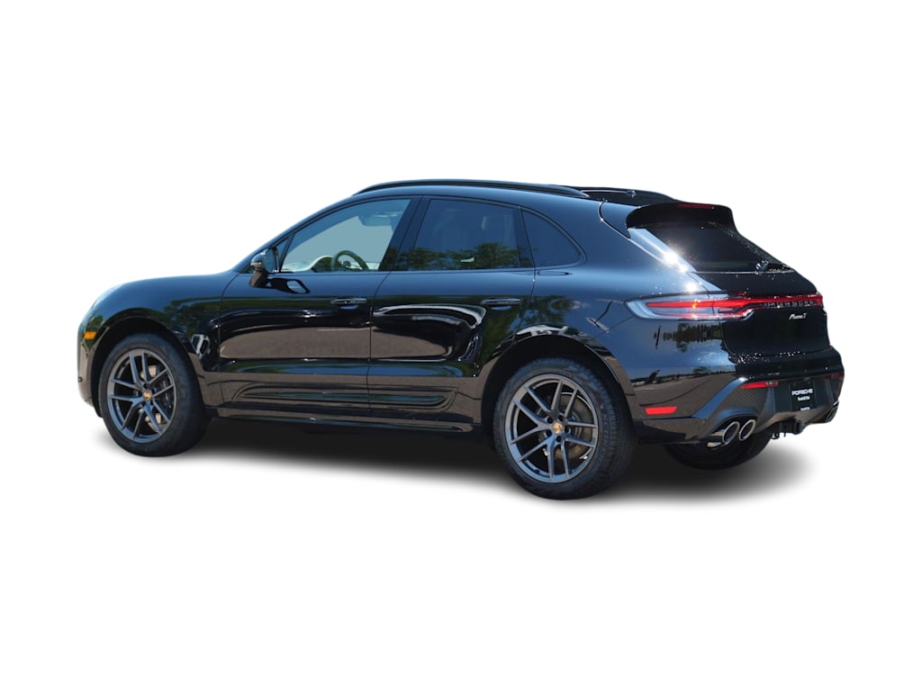 Thumbnail: 2026 Porsche Macan - 4