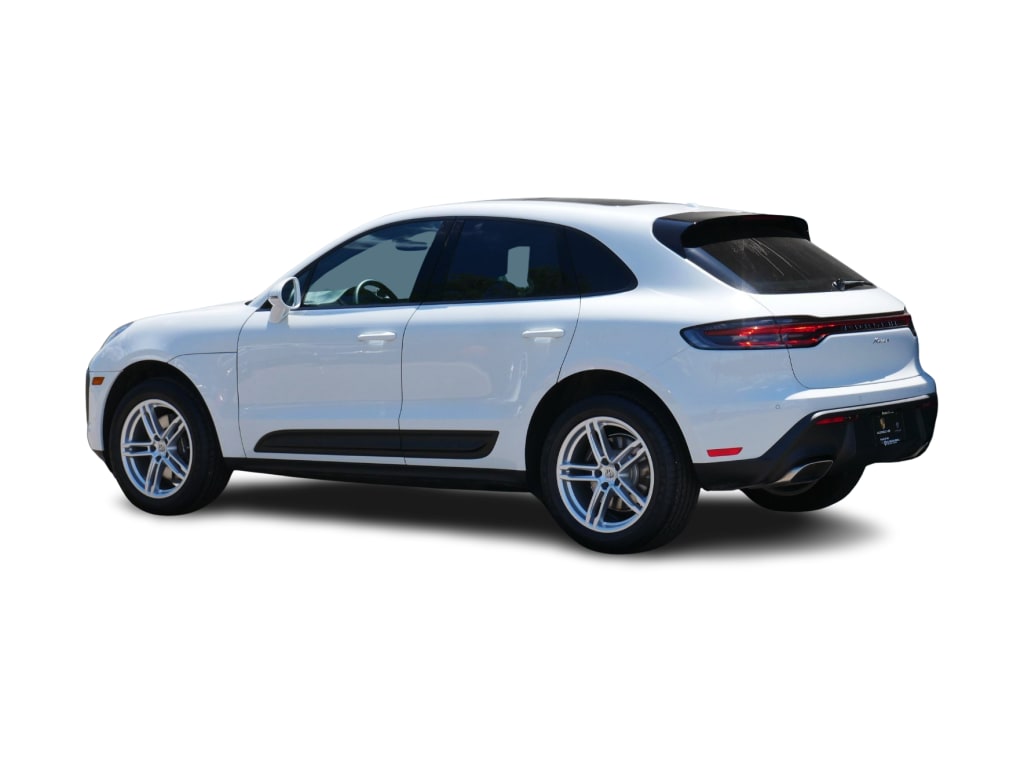 2024 Porsche Macan Base 4