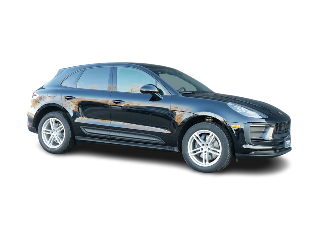 Thumbnail: 2025 Porsche Macan - 26