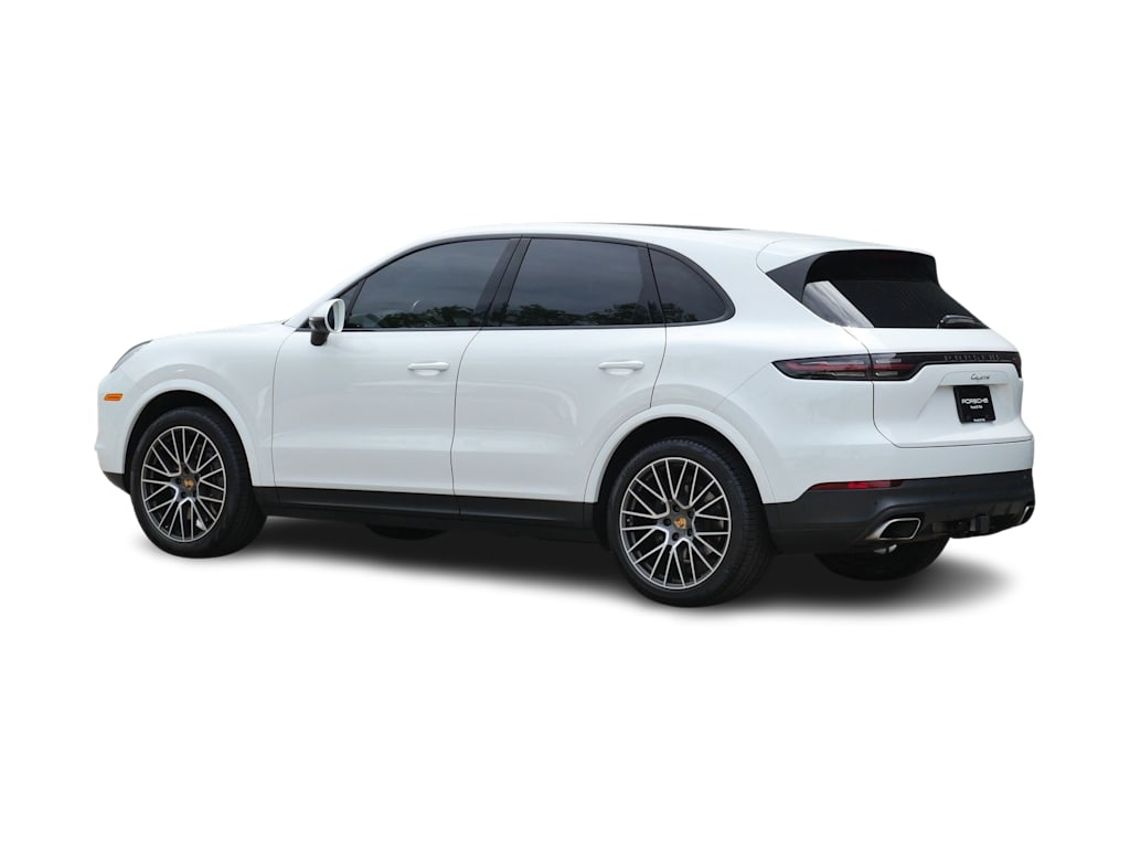 Thumbnail: 2021 Porsche Cayenne - 10