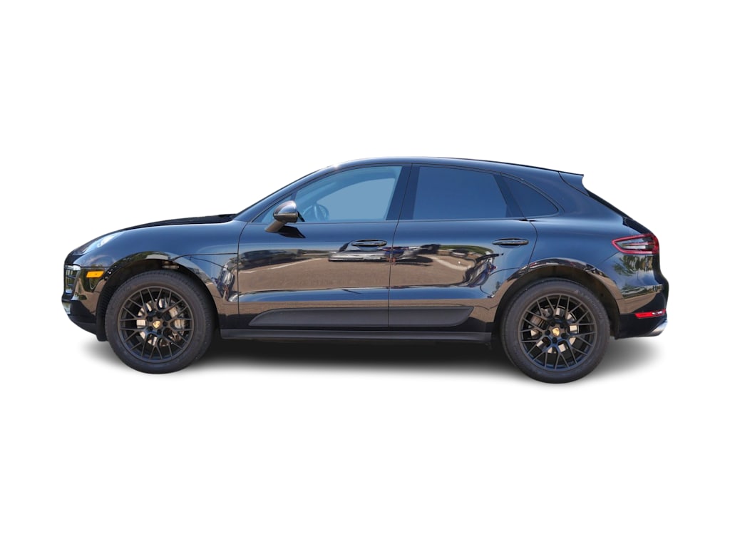 Thumbnail: 2018 Porsche Macan - 3