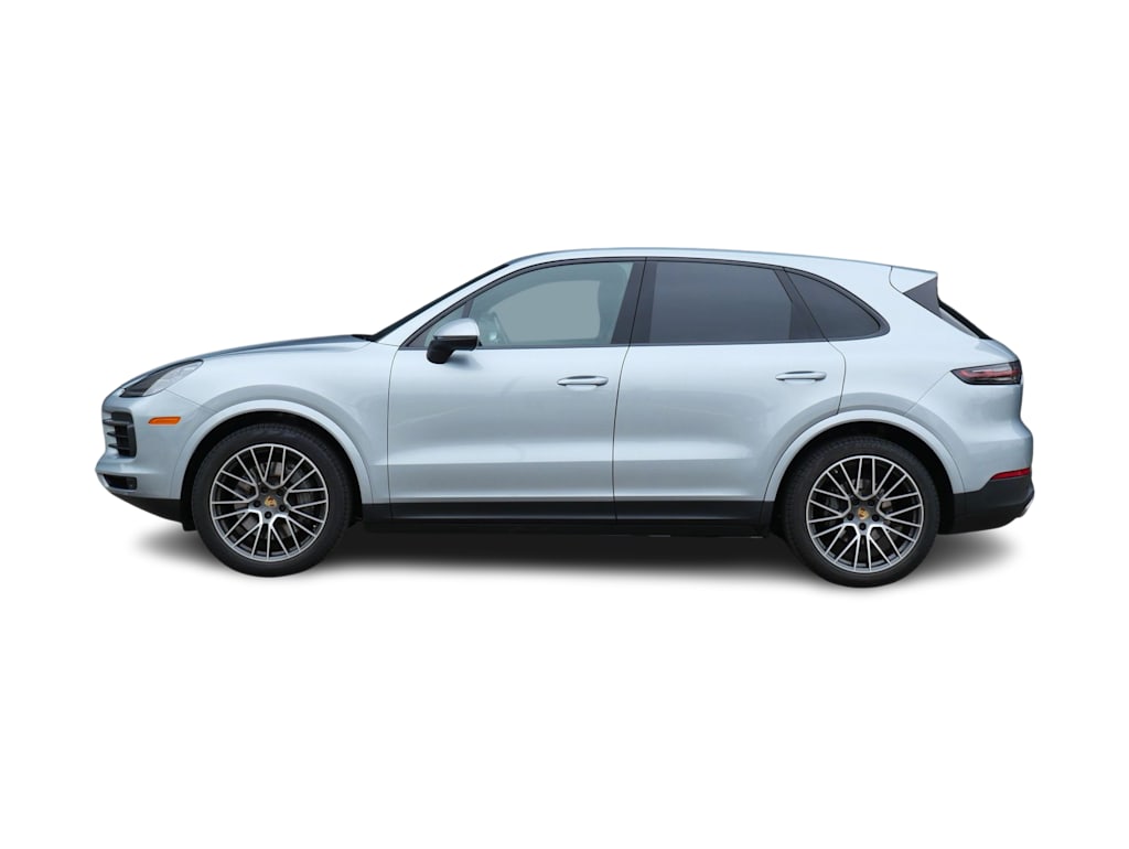Thumbnail: 2020 Porsche Cayenne - 3