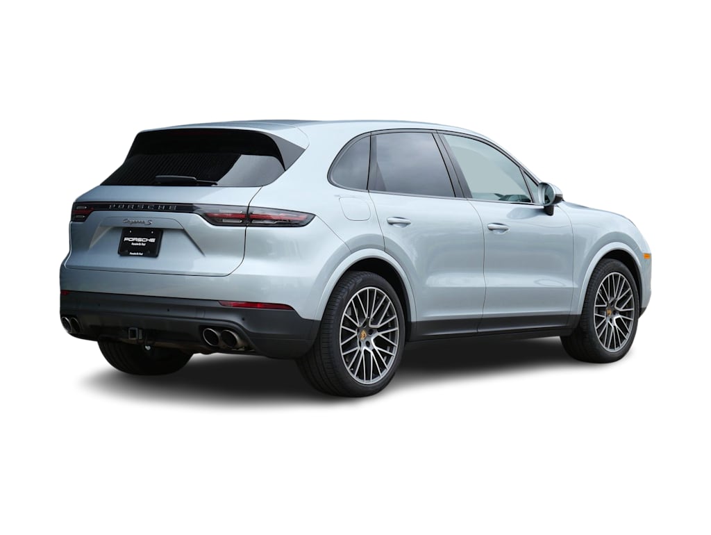 Thumbnail: 2020 Porsche Cayenne - 25