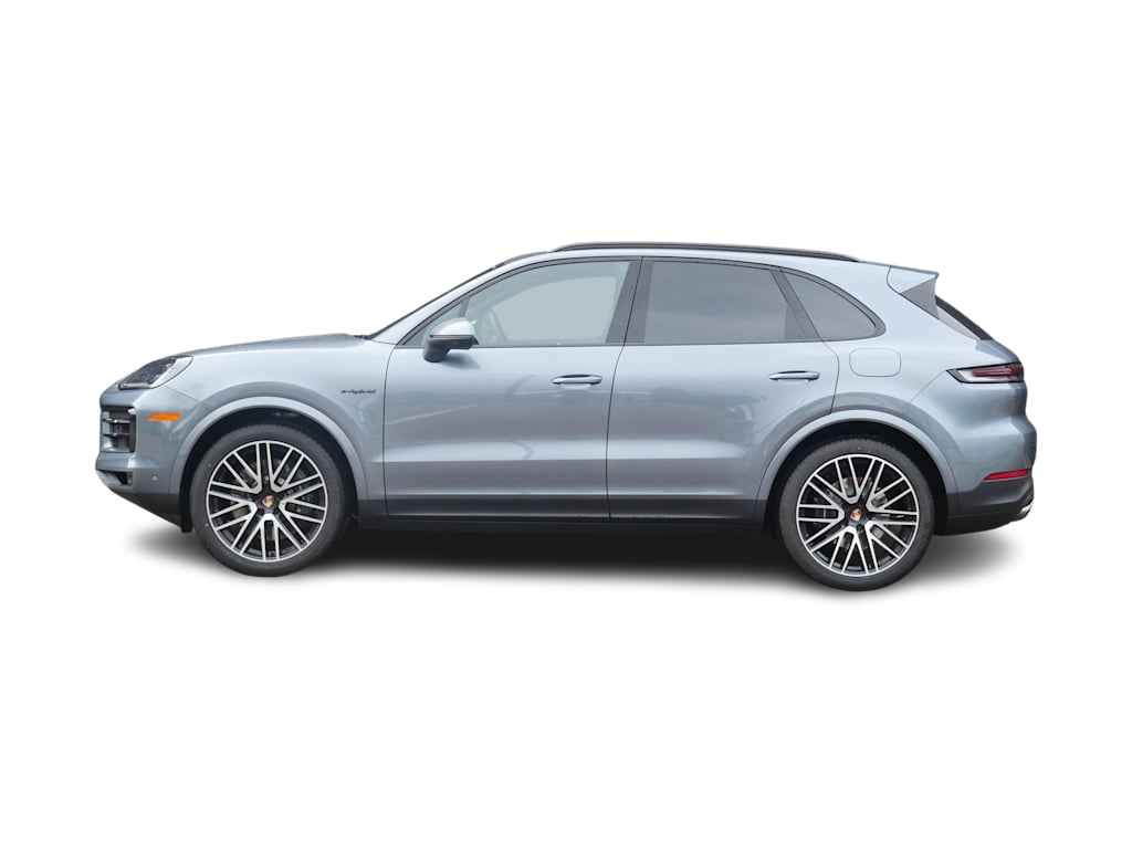 Thumbnail: 2026 Porsche Cayenne - 3