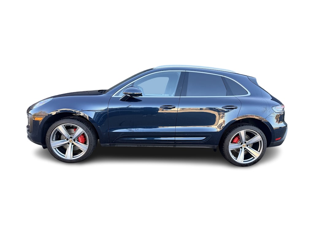 Thumbnail: 2023 Porsche Macan - 3