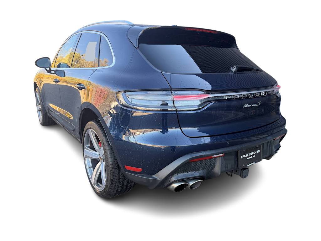 Thumbnail: 2023 Porsche Macan - 4