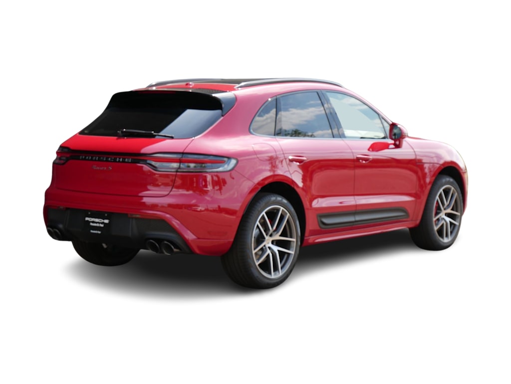 Thumbnail: 2025 Porsche Macan - 25